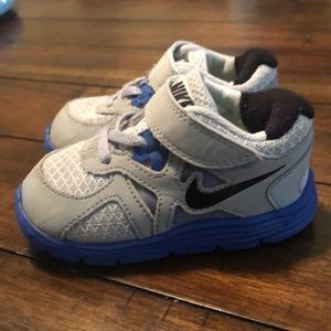 Boys Nike 5C Sneakers